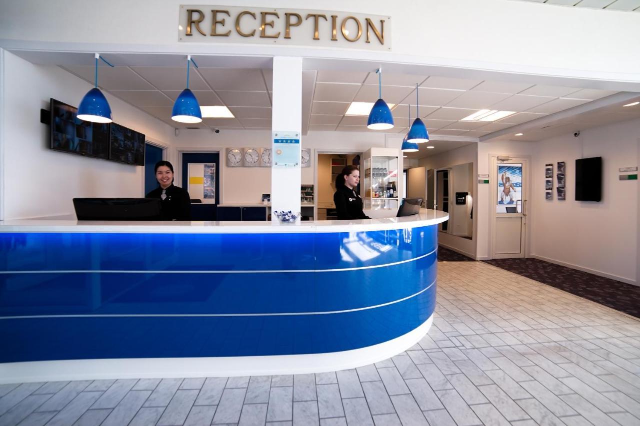 Hotel Qaqortoq Екстериор снимка